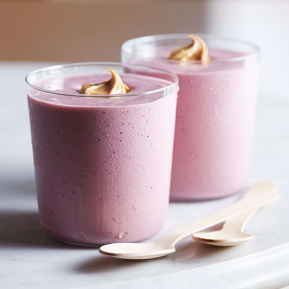 Peanut Butter-Berry Yogurt Smoothie